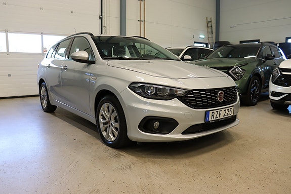 Fiat Tipo 2 of 5