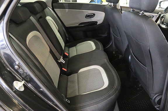 Kia Ceed 11 of 15