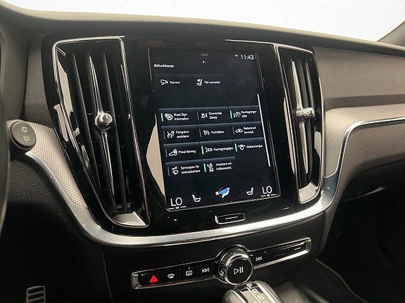 Volvo V60 24 of 30
