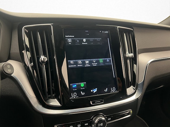 Volvo V60 25 of 30