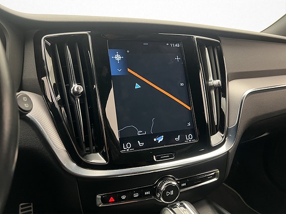Volvo V60 22 of 30