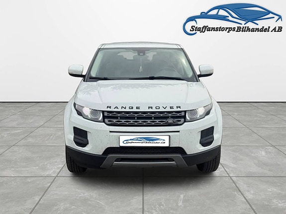 Land Rover Range Rover Evoque 2 of 5
