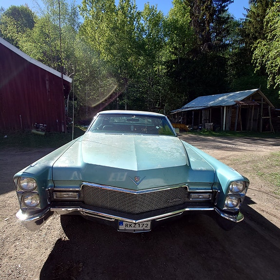 Cadillac Hardtop 5 of 5