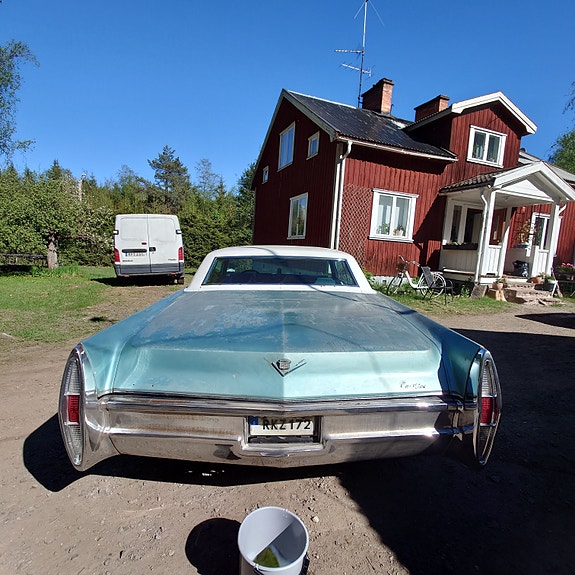 Cadillac Hardtop 4 of 5
