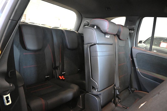 Mercedes-Benz GLB220 d 13 of 23