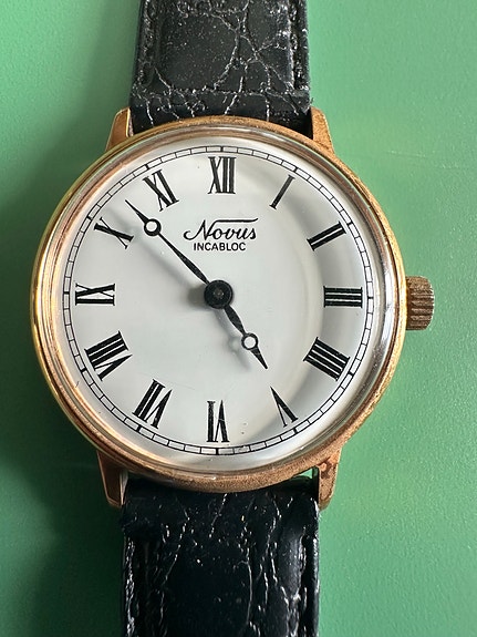 Product image 1 of 5