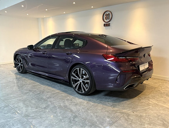 BMW M850i 3 of 5