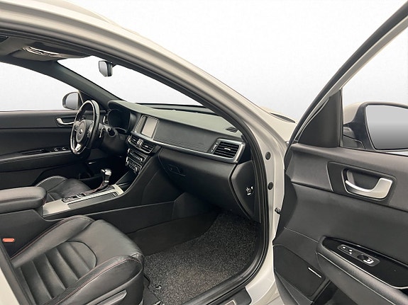 Kia Optima 16 of 30