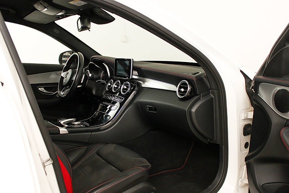 Mercedes-Benz AMG GT Black Series 19 of 21