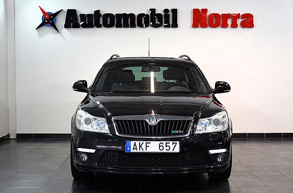 Skoda Octavia 3 of 5