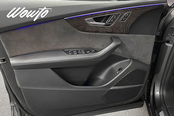 Audi Q8 9 of 26