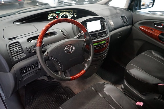 Toyota Previa 8 of 23