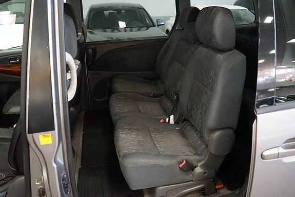 Toyota Previa 17 of 23