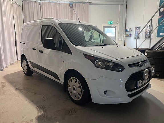 Ford Transit Connect 6 of 21