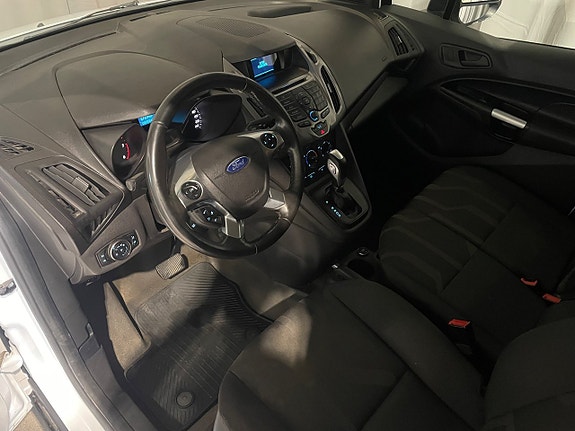 Ford Transit Connect 11 of 21