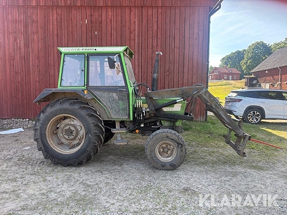 Traktor Deutz D 5207C med frontlastare 5 of 5