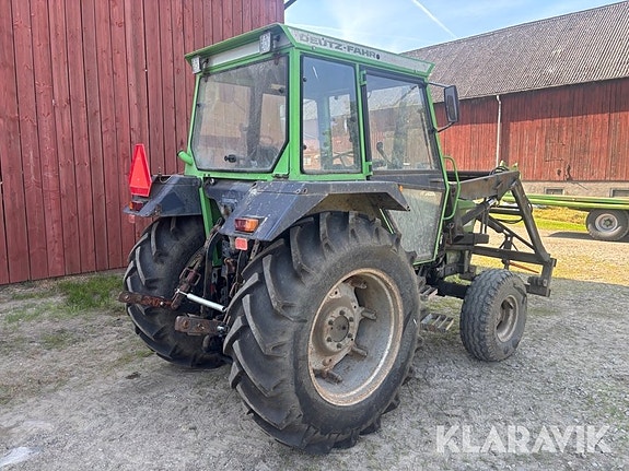 Traktor Deutz D 5207C med frontlastare 4 of 5