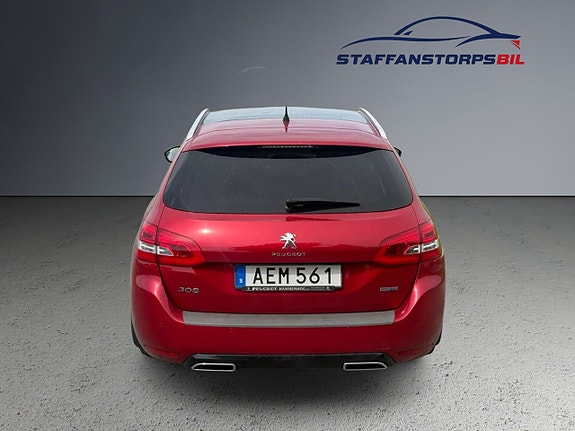 Peugeot 308 SW 6 of 13