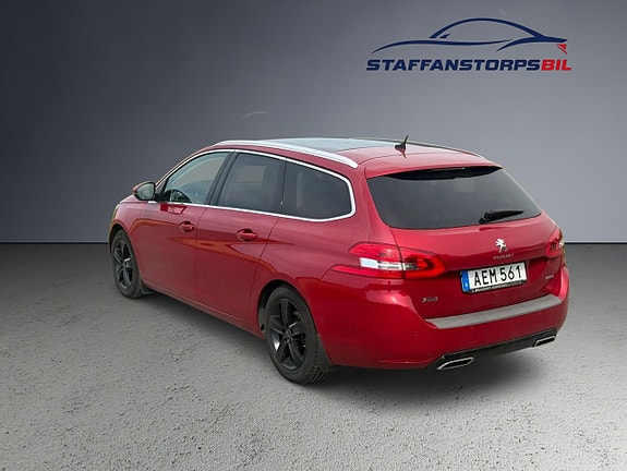 Peugeot 308 SW 8 of 13