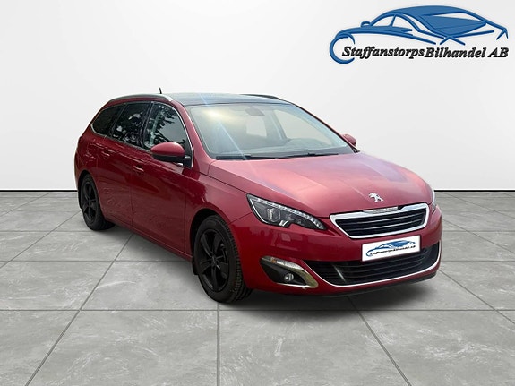 Peugeot 308 SW 3 of 5