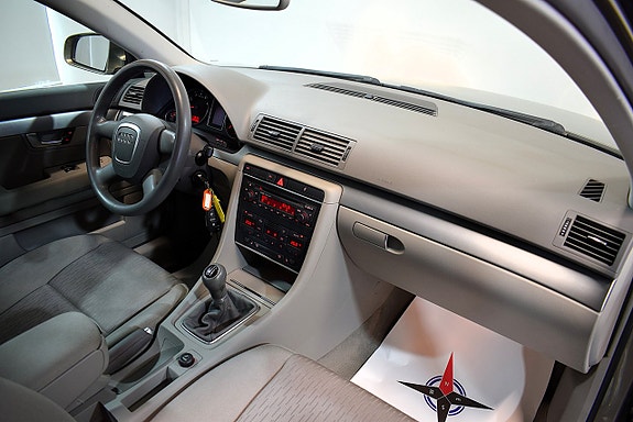 Audi A4 16 of 19