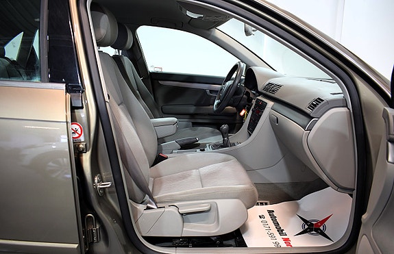 Audi A4 15 of 19