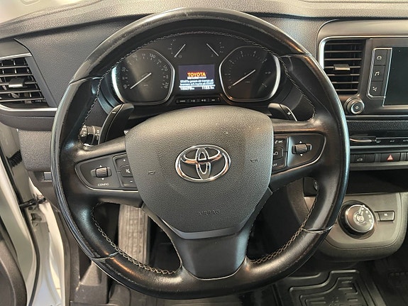 Toyota Proace 14 of 26