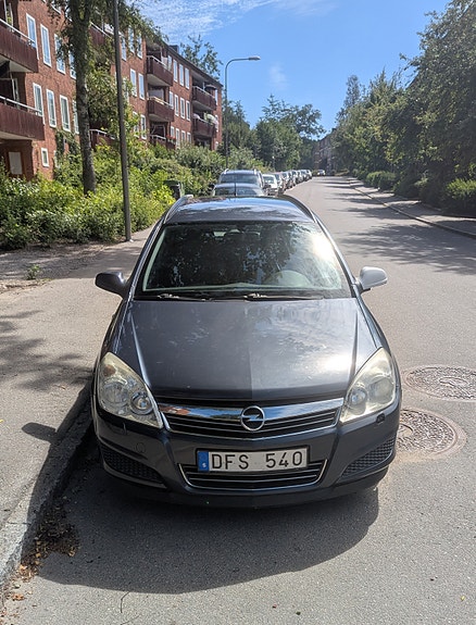Opel Astra 14 of 16