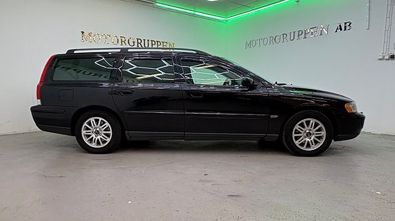 Volvo V70 5 of 5
