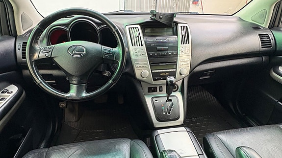Lexus RX400h 18 of 22