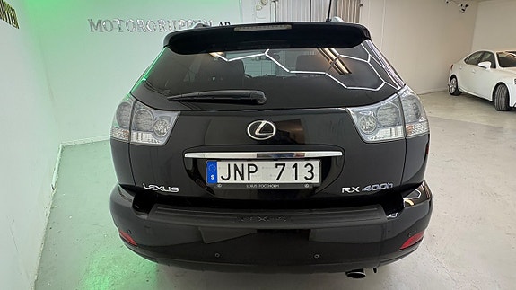 Lexus RX400h 11 of 22