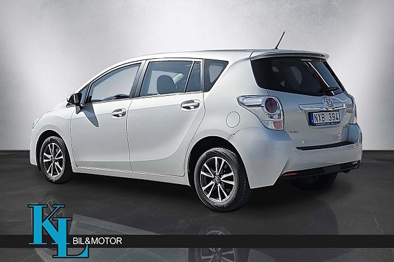 Toyota Verso 3 of 5