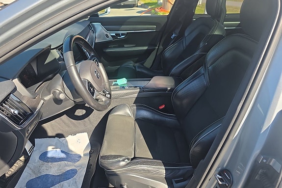 Volvo V90 8 of 18