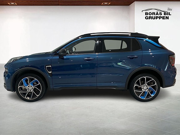 Lynk & Co 01 3 of 18
