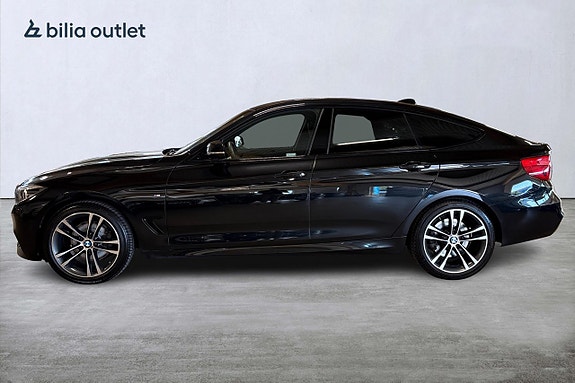BMW 330d 9 of 24