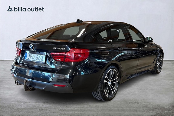 BMW 330d 6 of 24