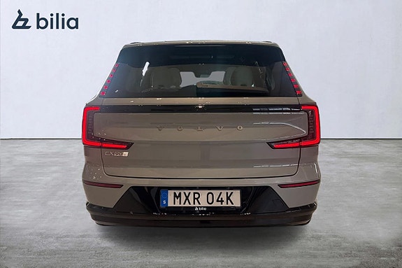 Volvo EX90 5 of 27