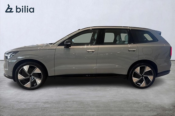 Volvo EX90 3 of 27
