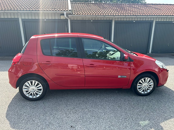 Renault Clio 5 of 18