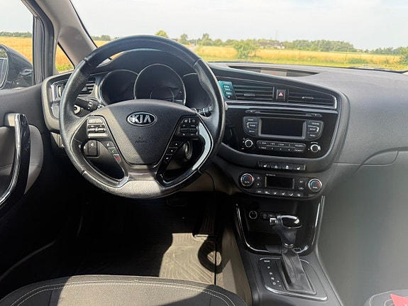 Kia Ceed 9 of 13