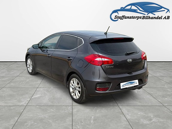 Kia Ceed 7 of 13