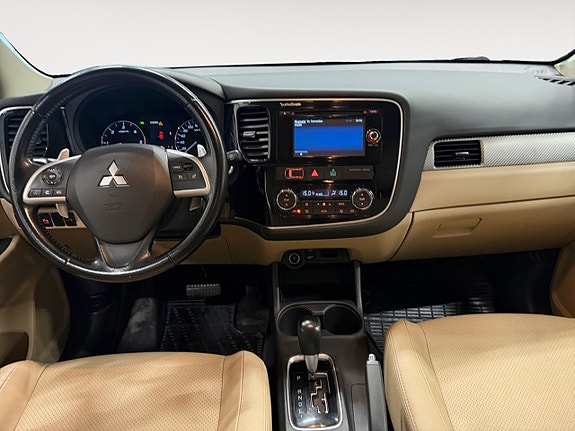 Mitsubishi Outlander 10 of 22