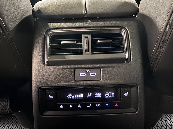 Mazda CX-80 15 of 18