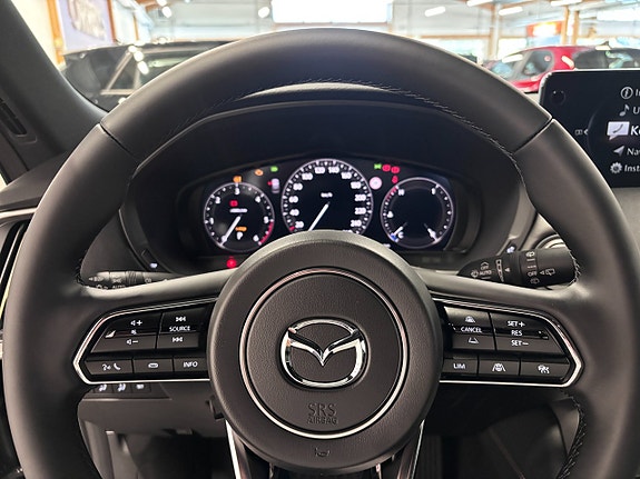 Mazda CX-80 9 of 18