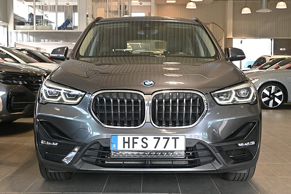BMW X1 5 of 5