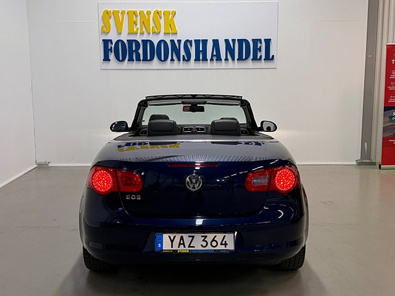 Volkswagen Eos 7 of 25