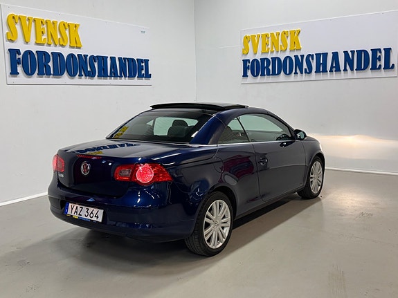 Volkswagen Eos 18 of 25