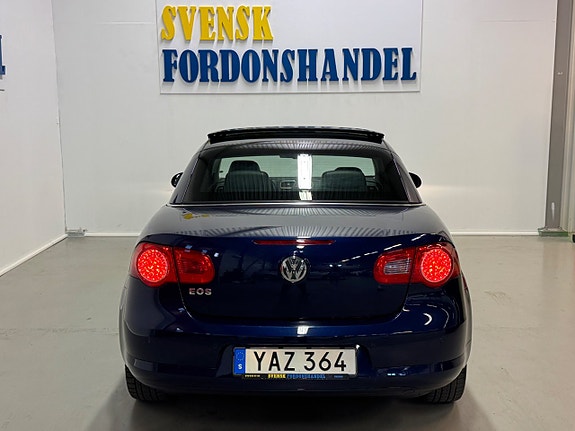 Volkswagen Eos 19 of 25