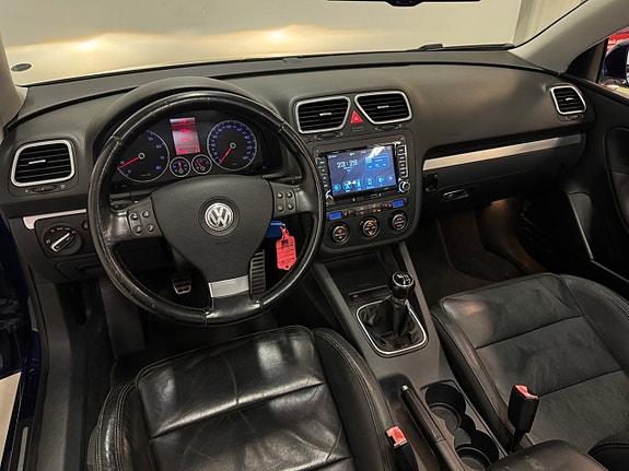 Volkswagen Eos 13 of 25