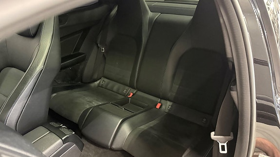 Mercedes-Benz C220 15 of 24